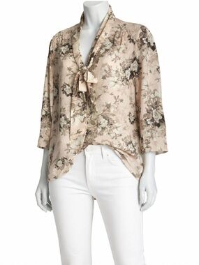 Eliane Rose | 3/4 Sleeve Tie Blouse